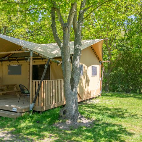 Canvas and wooden tent 6 persons