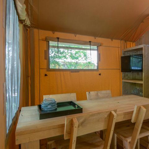 CANVAS AND WOOD TENT 4 people