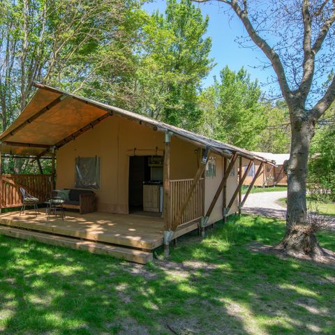 Canvas and wooden tent 4 persons