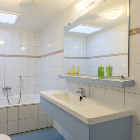 Group accommodation 10 persons - KV10