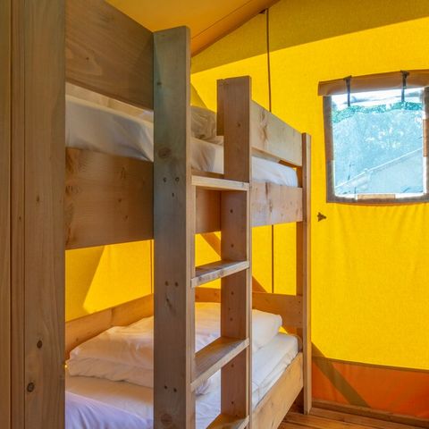 Canvas and wooden tent 4 persons