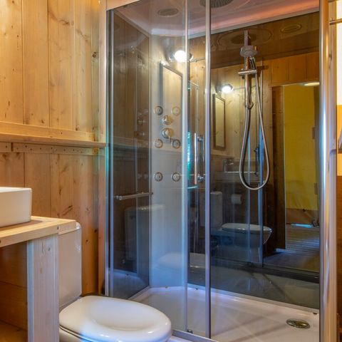 CANVAS AND WOOD TENT 4 people