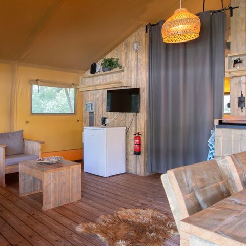 Canvas and wooden tent 6 persons - 6B