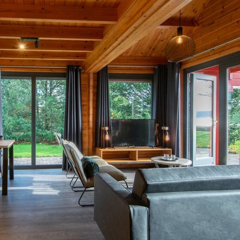 LODGE 6 people - Log Cabin