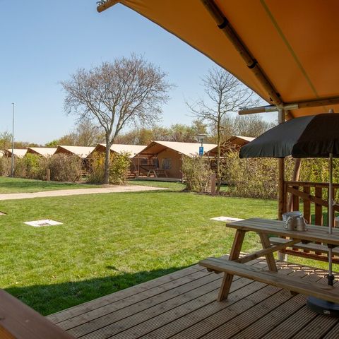 Canvas and wooden tent 6 persons - Safari tent