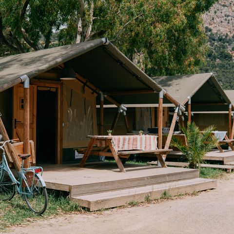 CANVAS AND WOOD TENT 4 people - Safari