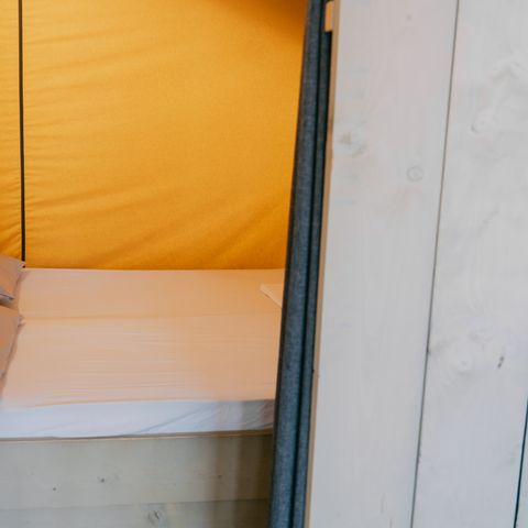 CANVAS AND WOOD TENT 4 people - Safari