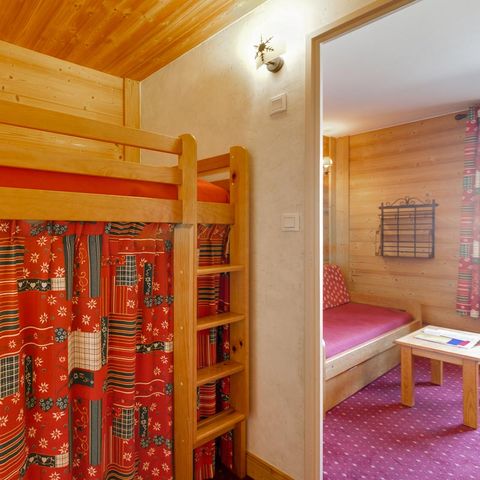 STUDIO 3 people - Studio with sleeping area sleeps 3