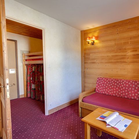 STUDIO 3 people - Studio with sleeping area sleeps 3