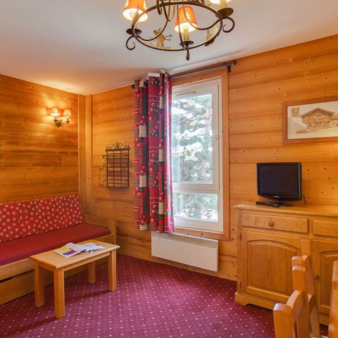 STUDIO 3 people - Studio with sleeping area sleeps 3