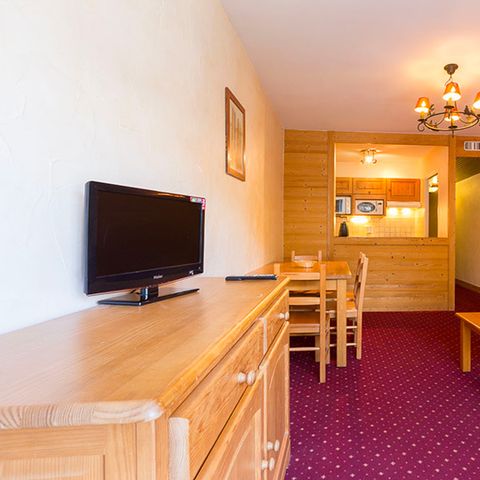 STUDIO 4 people - Studio 4 people