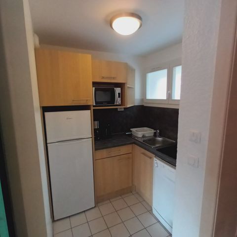 COUNTRY HOUSE 6 people - 3 pieces
