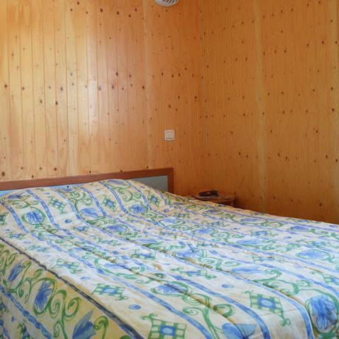 CHALET 4 people - Eco Chalet: 2 Bedrooms, Sleeps 4