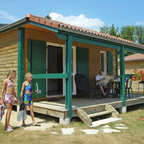 CHALET 4 people - Eco Chalet: 2 Bedrooms, Sleeps 4