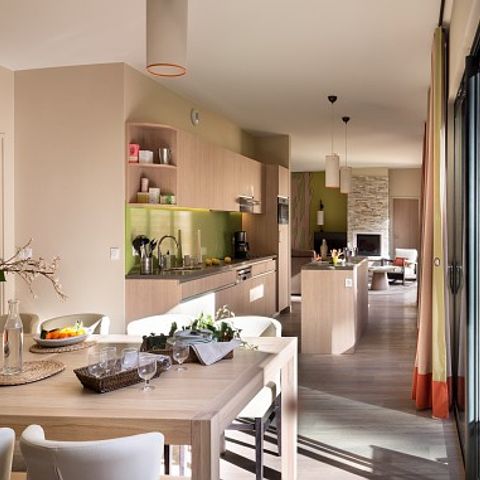 BUNGALOW 8 people - VIP BD455