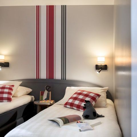 BUNGALOW 4 people - VIP Pagoda BF140