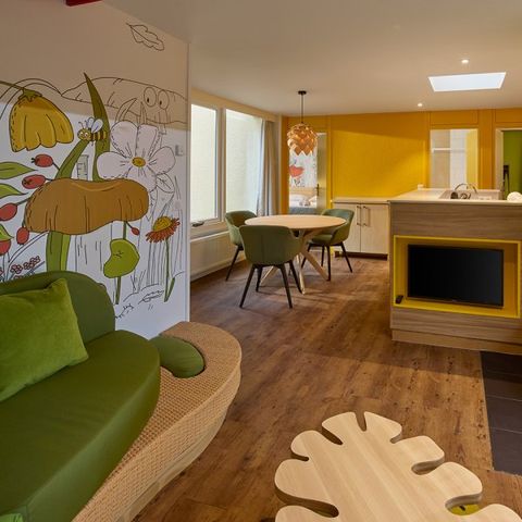 BUNGALOW 6 people - Mini World CH2744