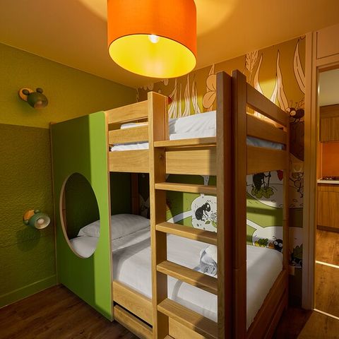 UNUSUAL ACCOMMODATION 6 people - Mini World CH2744