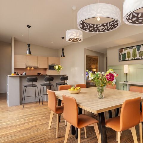 Bungalow 8 persons - VIP TF2333 Renewed