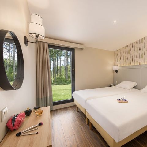 BUNGALOW 6 people - VIP TF2332 Renewed