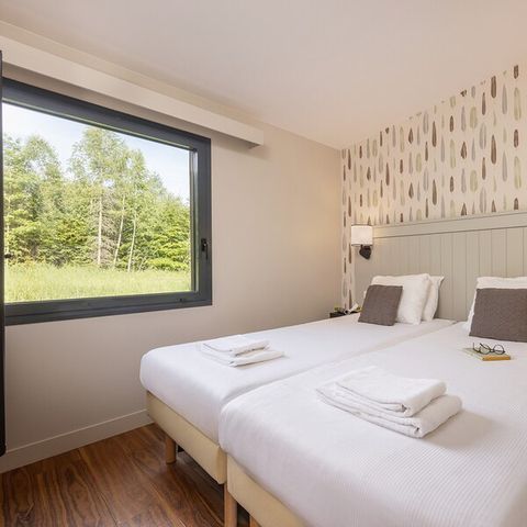 Bungalow 8 persons - VIP TF2333 Renewed