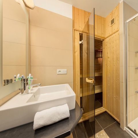 BUNGALOW 6 people - VIP TF2332 Renewed