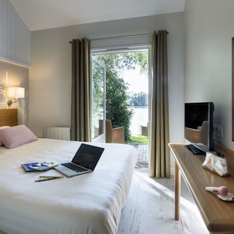 BUNGALOW 4 people - VIP Lake LA898