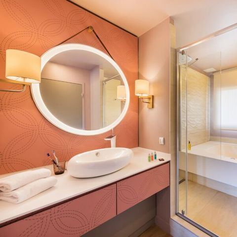 BUNGALOW 6 people - VIP VN1033