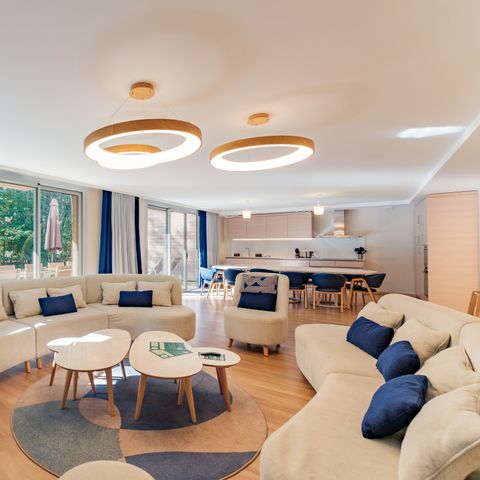 BUNGALOW 12 people -  12 people