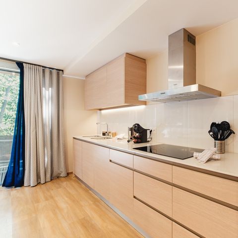 HOUSE 10 people -  10 people