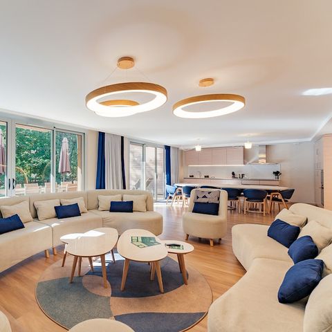 BUNGALOW 12 people -  12 people