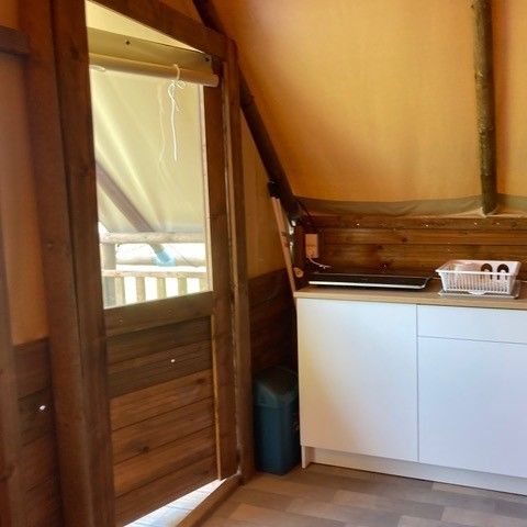 CANVAS AND WOOD TENT 5 people - Tent lodges without sanitary facilities