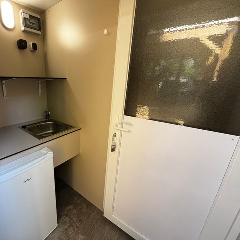 Pitch - Pitch Luxe Plus - Individual sanitary facilities + Terrace