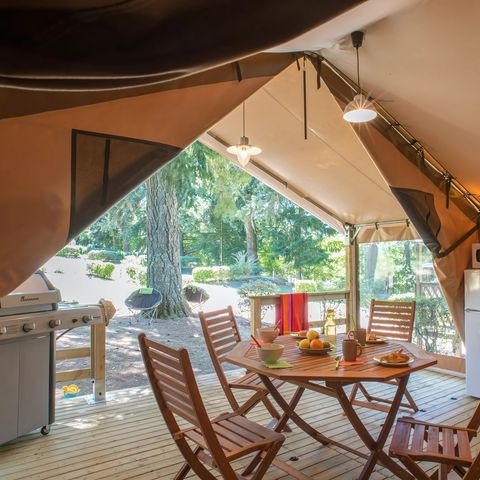 Tent 5 persons - Eco Lodge 2 bedrooms - no sanitary facilities