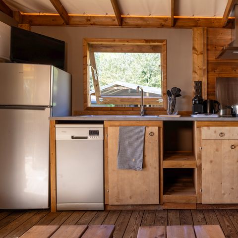CANVAS AND WOOD TENT 4 people - Cosy Glamping, 2bed, 1bath