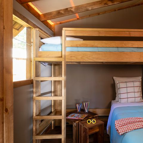 Canvas and wooden tent 4 persons - Cosy Glamping, 2bed, 1bath
