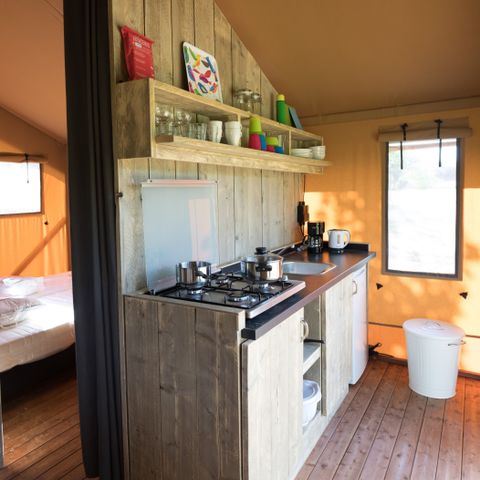 CANVAS AND WOOD TENT 4 people - Tendi Safari tent with bathroom