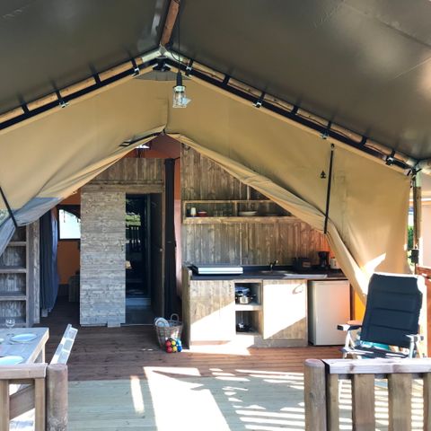 CANVAS AND WOOD TENT 4 people - Tendi Safari tent with bathroom
