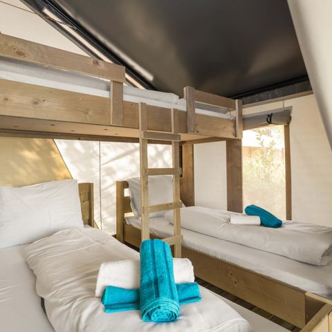 Canvas and wooden tent 4 persons - Safari tent Lodge + airco (5P)
