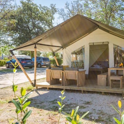 CANVAS AND WOOD TENT 4 people - Safari tent Lodge + airco (5P) 