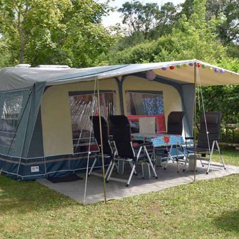 Pitch - Pitch (Size XL) + electricity 10A +car