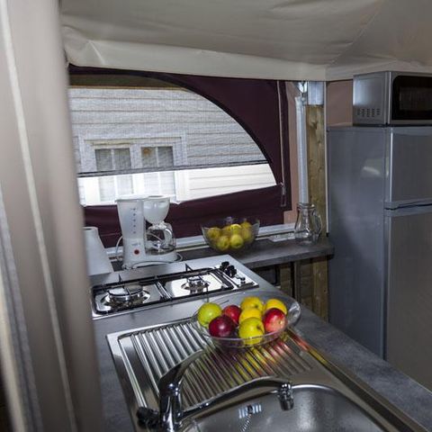 CANVAS AND WOOD TENT 5 people - NIAGARA Lodge 40m² with bathroom (Sunday to Sunday)