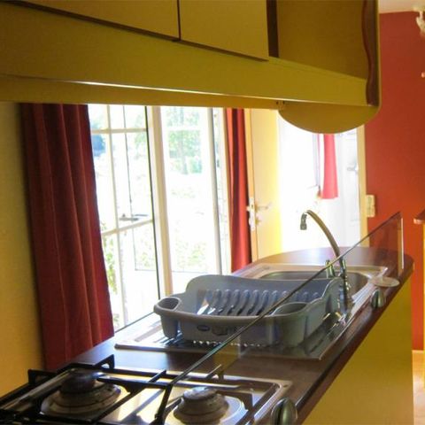 MOBILE HOME 5 people - PRIVILEGE 2 rooms (Sunday to Sunday)