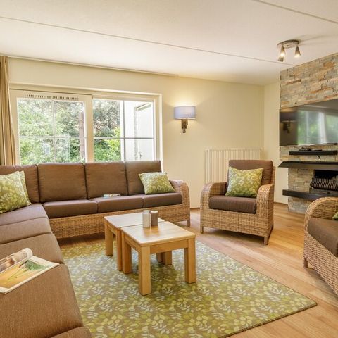 HOUSE 10 people - VIP PZ989