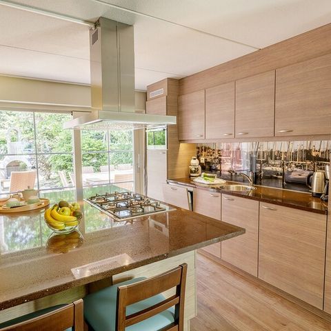 HOUSE 10 people - VIP PZ989