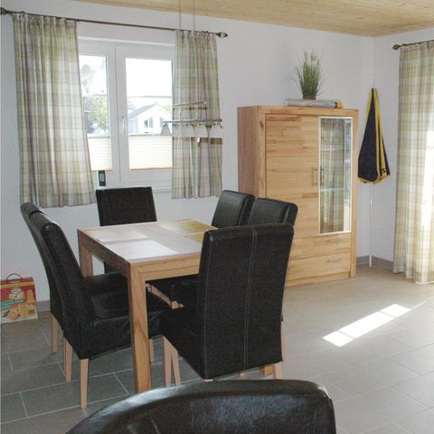 Bungalow 6 persons - DMR605