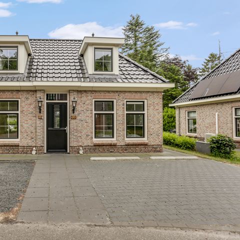 House 6 persons - Notary