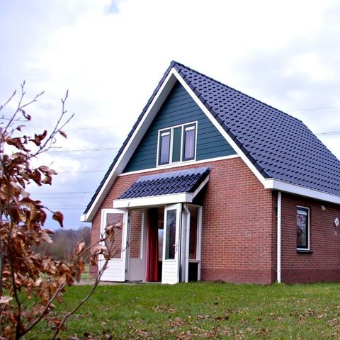 BUNGALOW 8 people - Basic