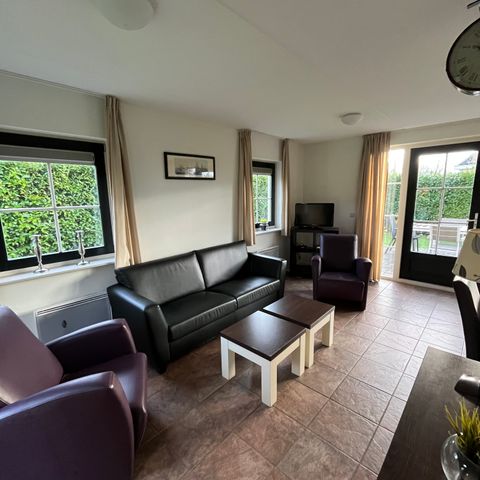 HOUSE 4 people - Notary