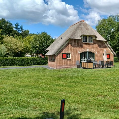 HOUSE 8 people - Country house